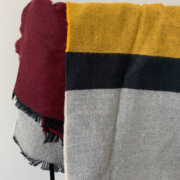 Large Striped Zara Scarf - Picture 1 of 2